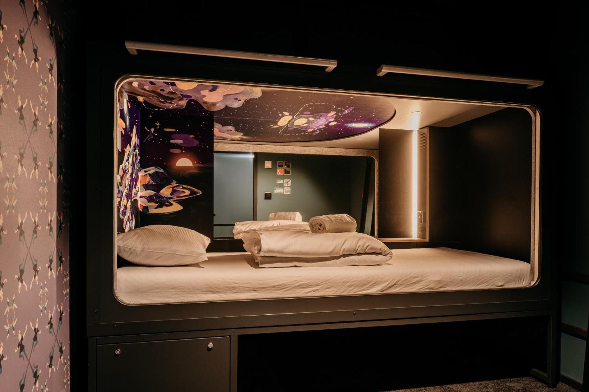 Capsule Hotel - Lucerne Old Town Luaran gambar
