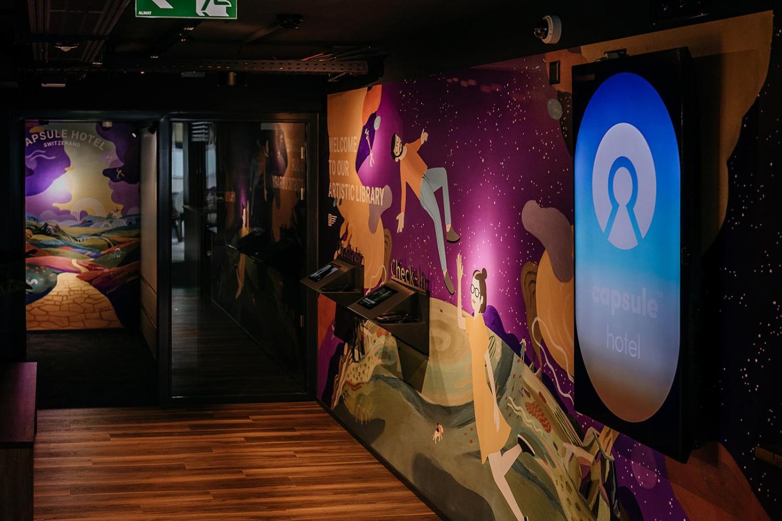 Capsule Hotel - Lucerne Old Town Luaran gambar