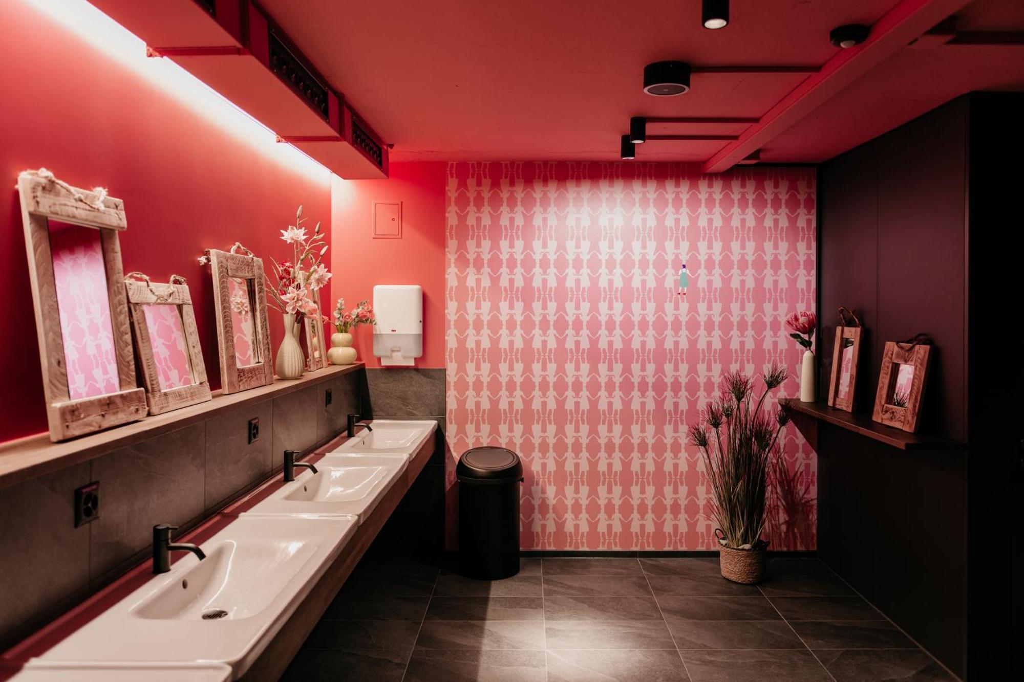 Capsule Hotel - Lucerne Old Town Luaran gambar