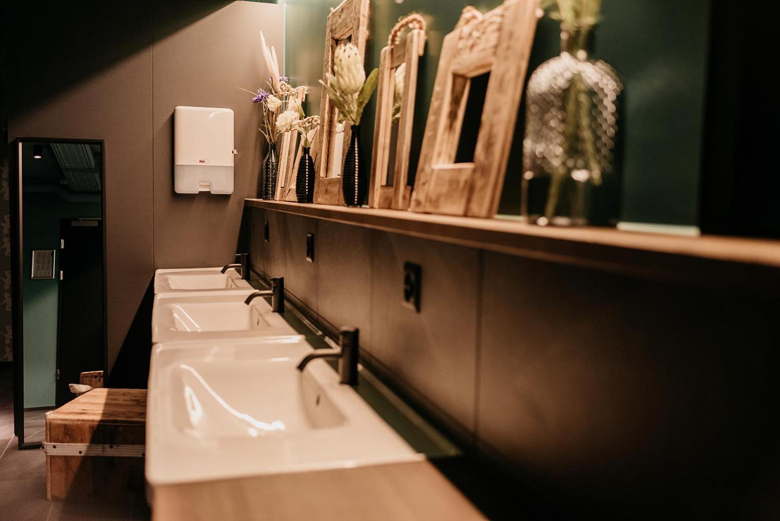 Capsule Hotel - Lucerne Old Town Luaran gambar